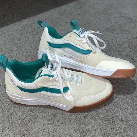 van shoes